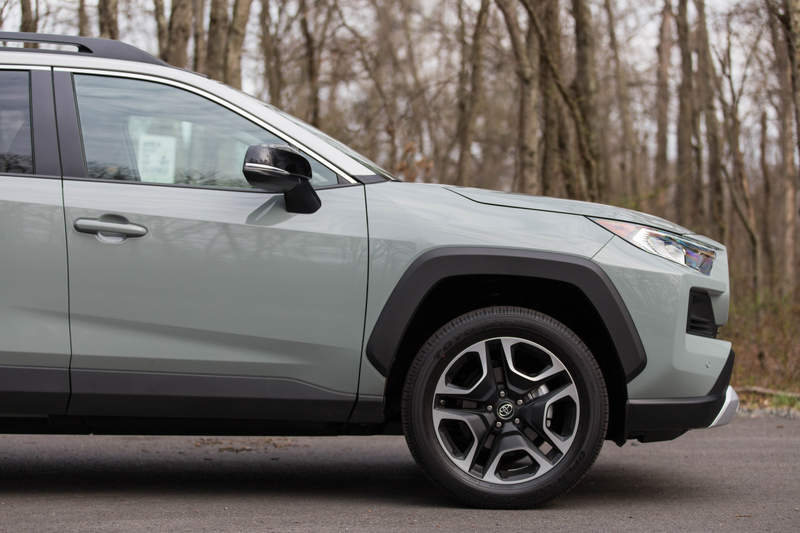 Illustration for article titled The 2019 Toyota RAV4 Can Almost Do It All